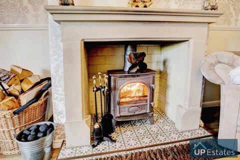 34 Cambridge Drive, Nuneaton, CV10 8LW