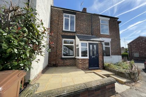 2 bedroom terraced house to rent, Bramhall Moor Lane, Hazel Grove, Stockport, Cheshire, SK7