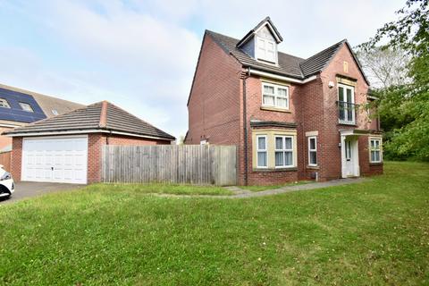 5 bedroom detached house for sale, Sandhills Avenue, Hamilton, Leicester, LE5