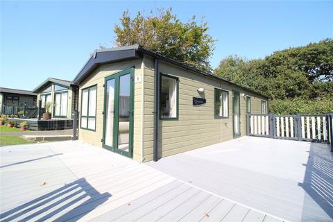 2 bedroom park home for sale, New Forest Lodge Retreat, Shorefields, Near Milford On Sea, Hampshire, SO41