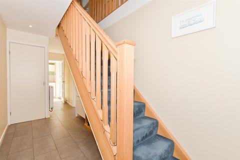 5 Beachy Road, Crawley, RH11 9HN