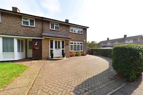 3 bedroom end of terrace house for sale, Gonville Crescent, Stevenage