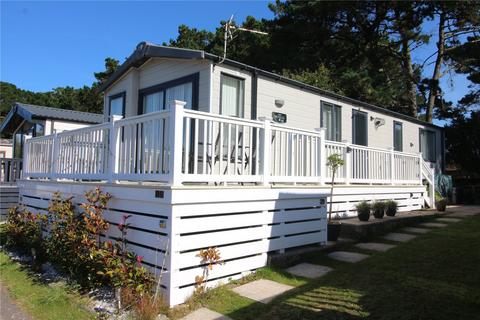 2 bedroom park home for sale, Seabreeze, Shorefield, Near Milford On Sea, Hampshire, SO41