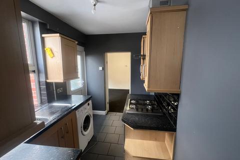 2 bedroom terraced house for sale, Selbourne Road, Luton LU4