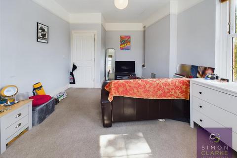 2 bedroom flat to rent, Park Road, Crouch End, N8