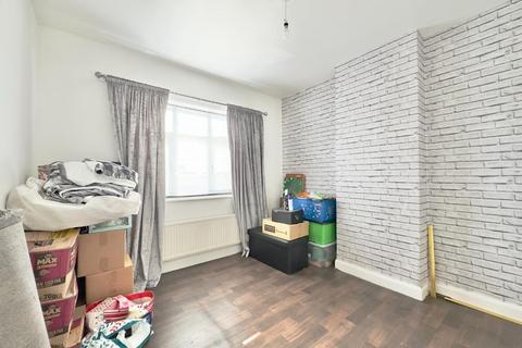 15 Clifton Road, Grimethorpe, Barnsley, S72 7EP