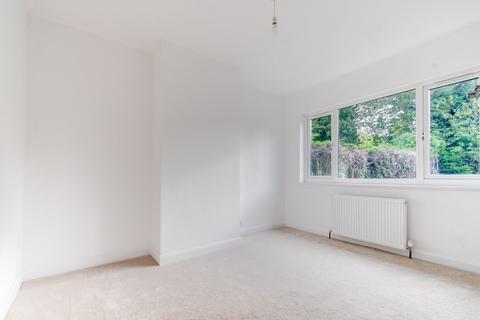 98 Clinton Road, Shirley, Solihull, B90 4RG