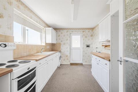 2 bedroom detached bungalow for sale, Gleneagles Close, Seaford