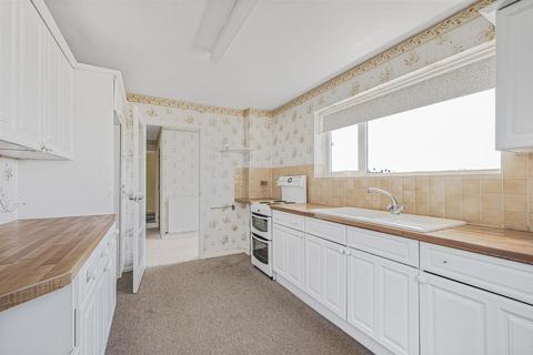 2 bedroom detached bungalow for sale, Gleneagles Close, Seaford