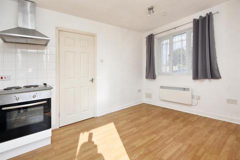 1 bedroom flat for sale, New Road, Gillingham