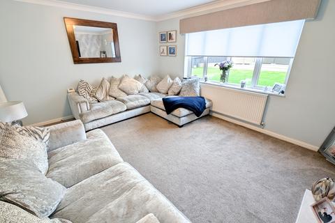 4 bedroom detached house for sale, Glen Rosa Gardens, Cumbernauld G68