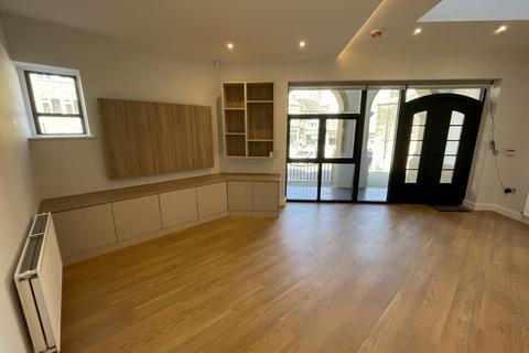 undefined, Wells Road, Ilkley, West Yorkshire, LS29