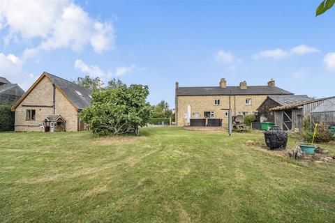 4 bedroom semi-detached house for sale, Sunderland Hill, Ravensden