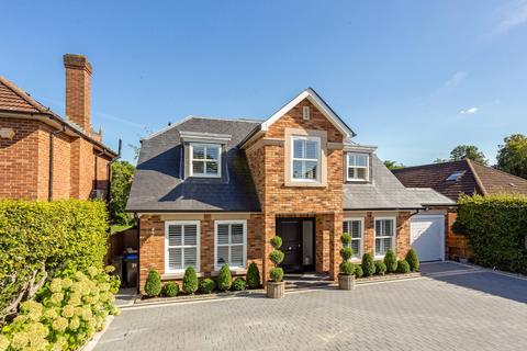 4 bedroom detached house for sale, Trotsworth Avenue, Virginia Water