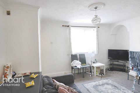 19 Riverside Road, London, E15 2RG
