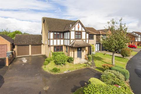 4 bedroom detached house for sale, Tolsey Mead, Borough Green TN15