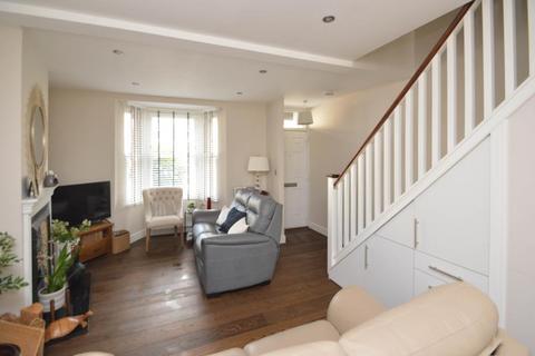 2 bedroom terraced house for sale, Oxford Road, Windsor