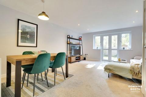 42 Valley Lane, Lichfield, WS13 6SU