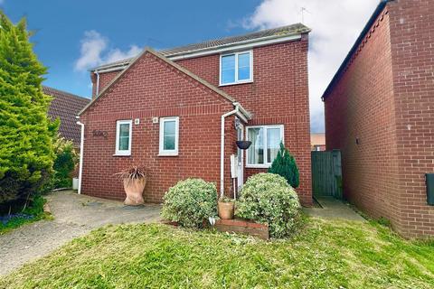 2 bedroom semi-detached house for sale, Willow Court, Sea Palling NR12