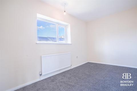 28 Marlyon Road, Ilford, IG6 3XN