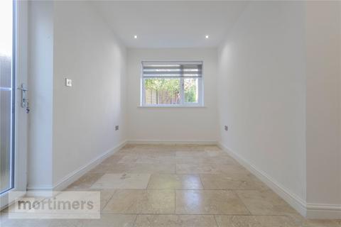 3 Grasmere Close, Rishton, Blackburn, BB1 4EL