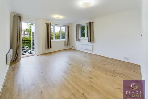 2 bedroom flat to rent, Somerset Road, Barnet, EN5