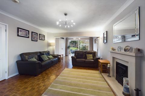 22 Ashtree Way, Hemel Hempstead, HP1 1QS