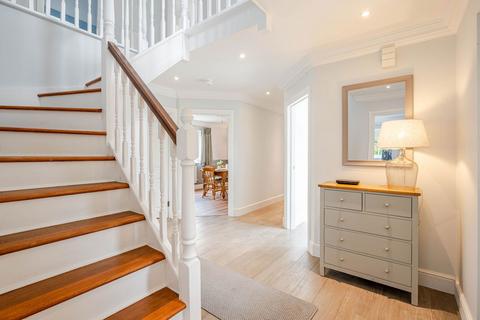 Paddock End Barrett Lane, Sutton Benger, Chippenham, SN15 4UZ