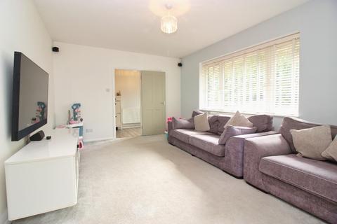 3 bedroom detached bungalow for sale, Fairfield Road, Borough Green TN15