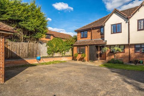 5 bedroom end of terrace house for sale, Stevenson Drive, Binfield, Bracknell