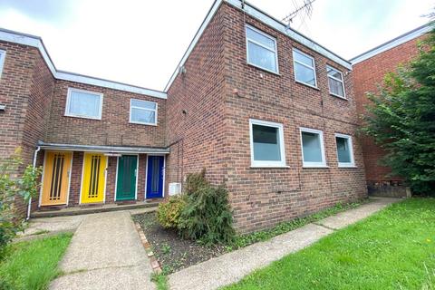 2 bedroom flat to rent, Donton Court Welbeck Avenue, Southampton SO17