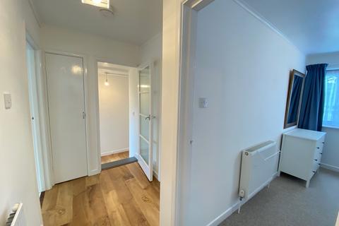 2 bedroom flat to rent, Donton Court Welbeck Avenue, Southampton SO17