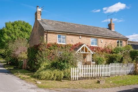 4 bedroom cottage for sale, Youlthorpe YO41