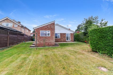 4 bedroom bungalow for sale, The Warren, Chesham, Buckinghamshire, HP5