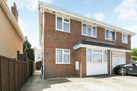 2 bedroom maisonette to rent, Dorset Road, Bognor Regis