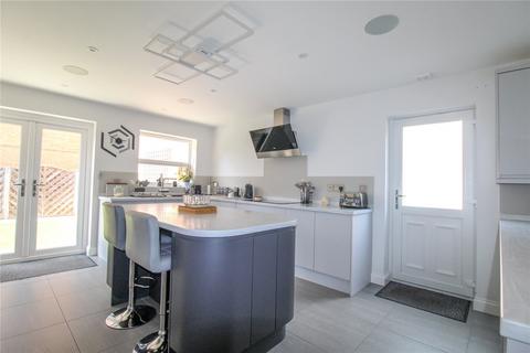 35 Marina Drive, Staverton, Trowbridge, BA14 8UX