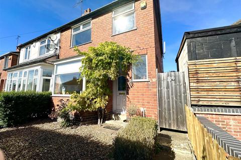 3 bedroom semi-detached house for sale, Gainsborough Road, Leicester