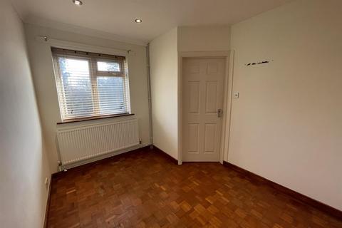 3 bedroom flat for sale, Gooden Court, Harrow, Middlesex