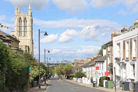 2 bedroom apartment to rent, Gipsy Hill, London, SE19 1PD