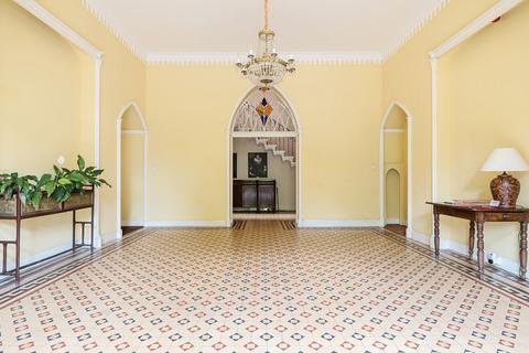 Flat 3, Battlefields House Battlefields, Lansdown, Bath, BA1 9DD