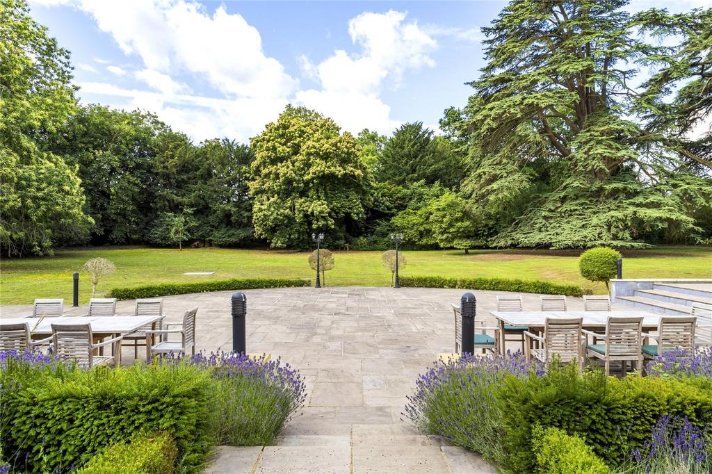 Mature Gardens
