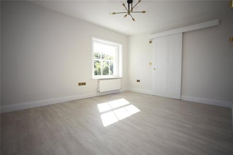 2 bedroom apartment to rent, Hillcourt Road, Cheltenham, Gloucestershire, GL52