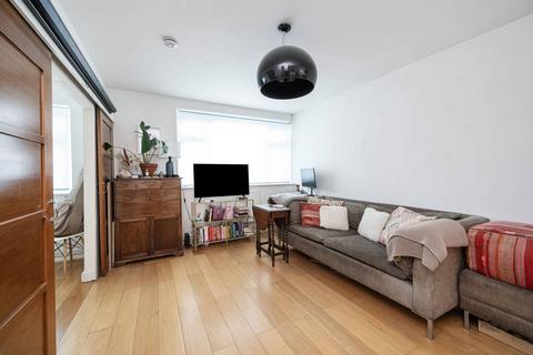 1 bedroom flat for sale, Weymouth Terrace, Hackney, London, E2