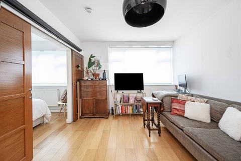 1 bedroom flat for sale, Weymouth Terrace, Hackney, London, E2