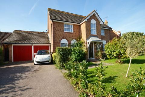 4 bedroom detached house for sale, Goldcrest Avenue, Wick, Littlehampton