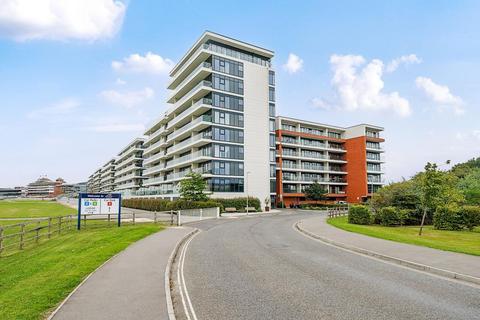 2 bedroom flat for sale, Newbury,  Berkshire,  RG14