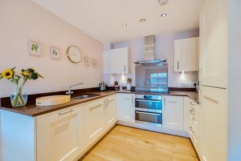 2 bedroom flat for sale, Newbury,  Berkshire,  RG14