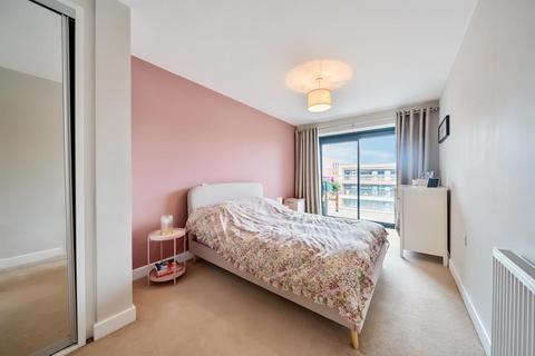 2 bedroom flat for sale, Newbury,  Berkshire,  RG14