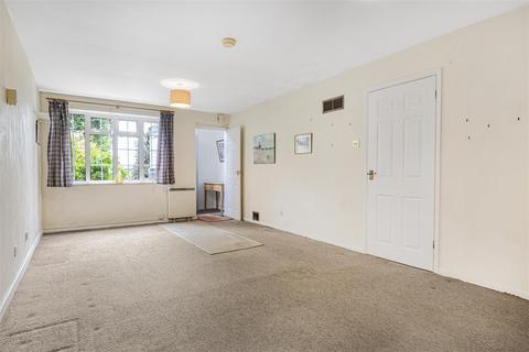 3 bedroom end of terrace house for sale, Strand Close, Meopham,