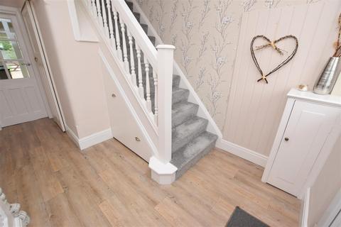 6 Charles Avenue, Grimsby, DN33 2DA